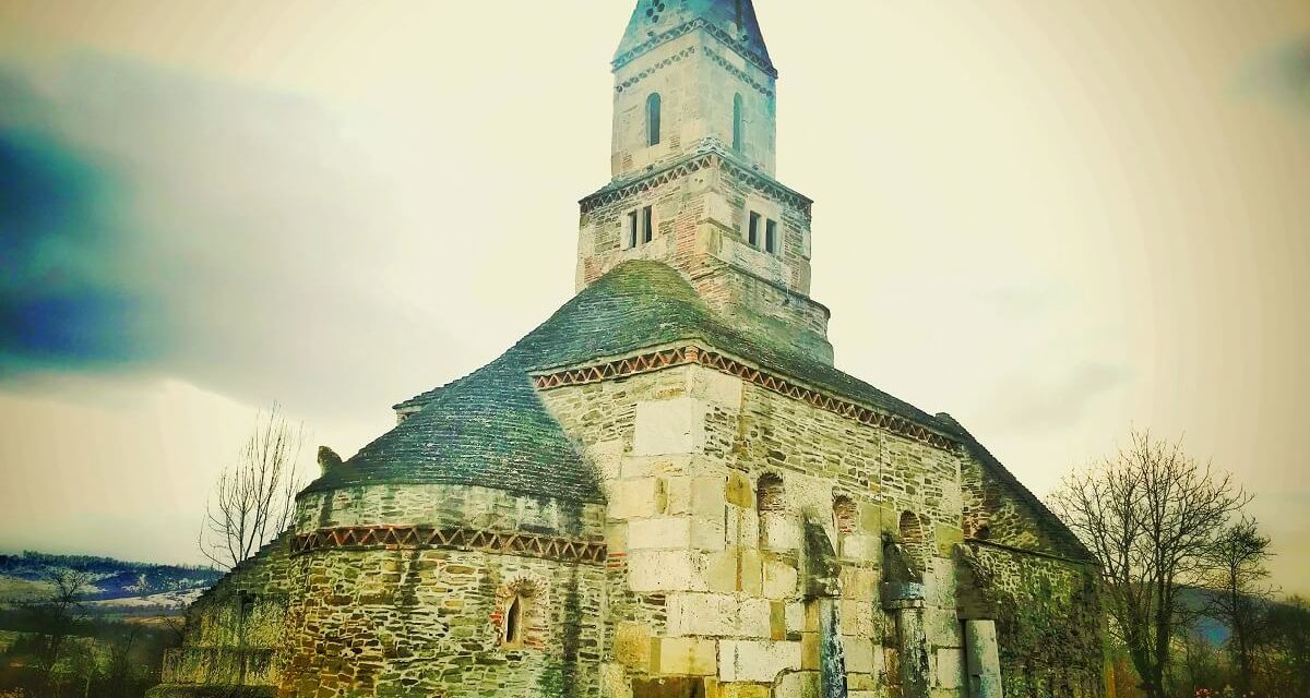 Cea mai veche biserică din lume în care se slujește!
